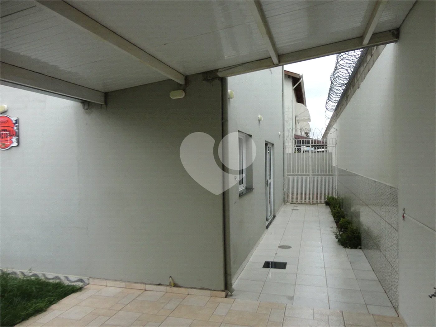 Casa de Vila à venda com 3 suítes em João Xxiii, Vinhedo, SP