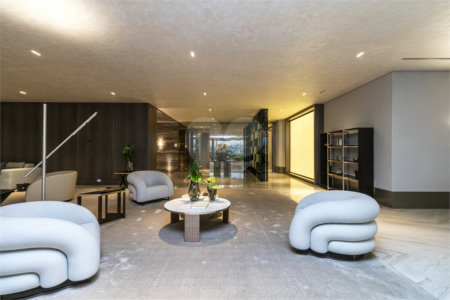 Apartamento à venda com 4 suítes em Jardim Guedala, São Paulo, SP