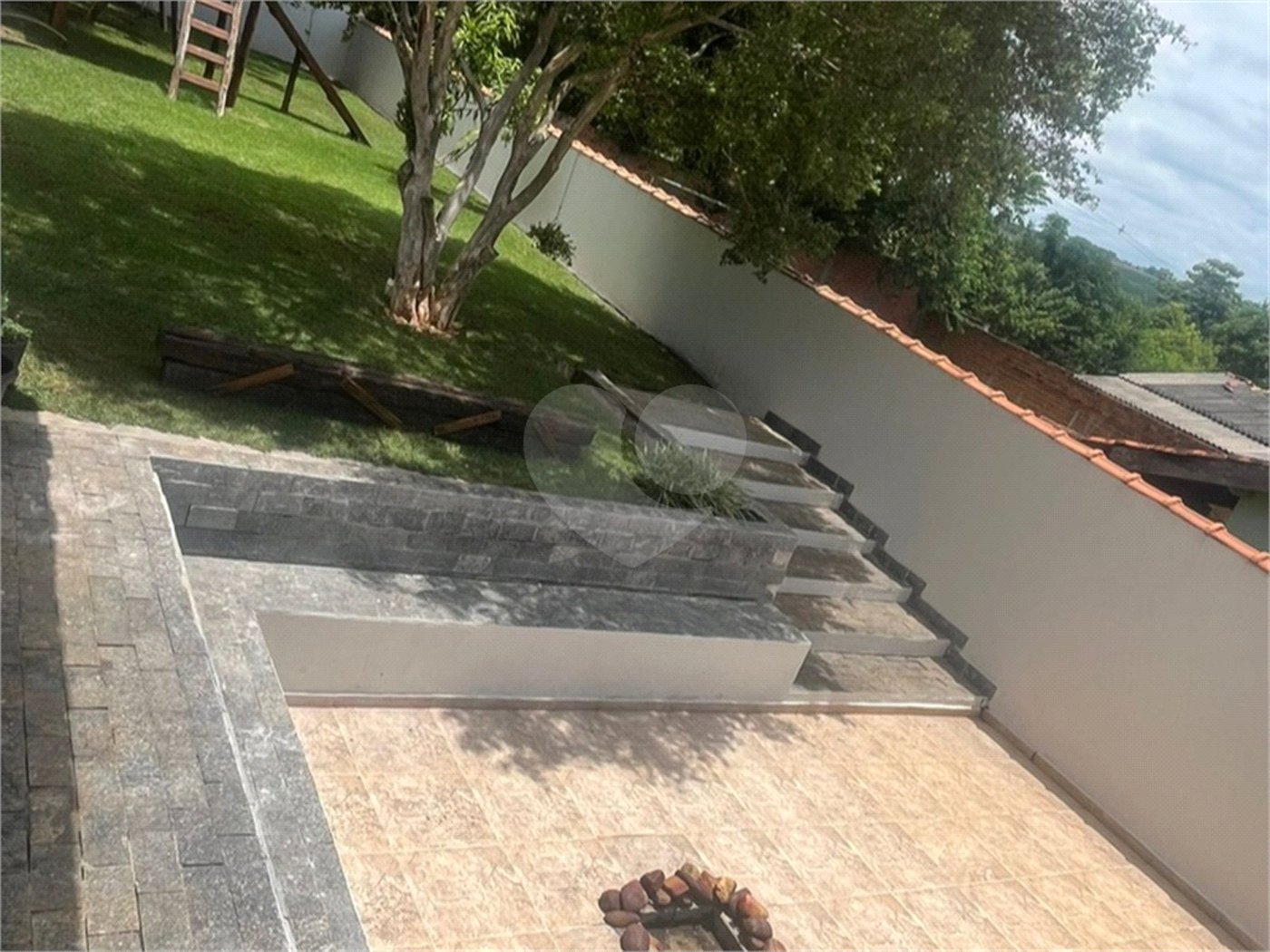 Chácara à venda com 3 quartos, sendo 2 suítes,  em Jardim Mirantes de Ipanema, Araçoiaba da Serra, SP