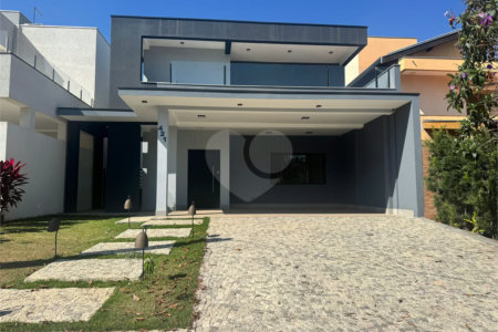 Casa à venda com 3 suítes no condomínio Real Park, Sumaré - SP