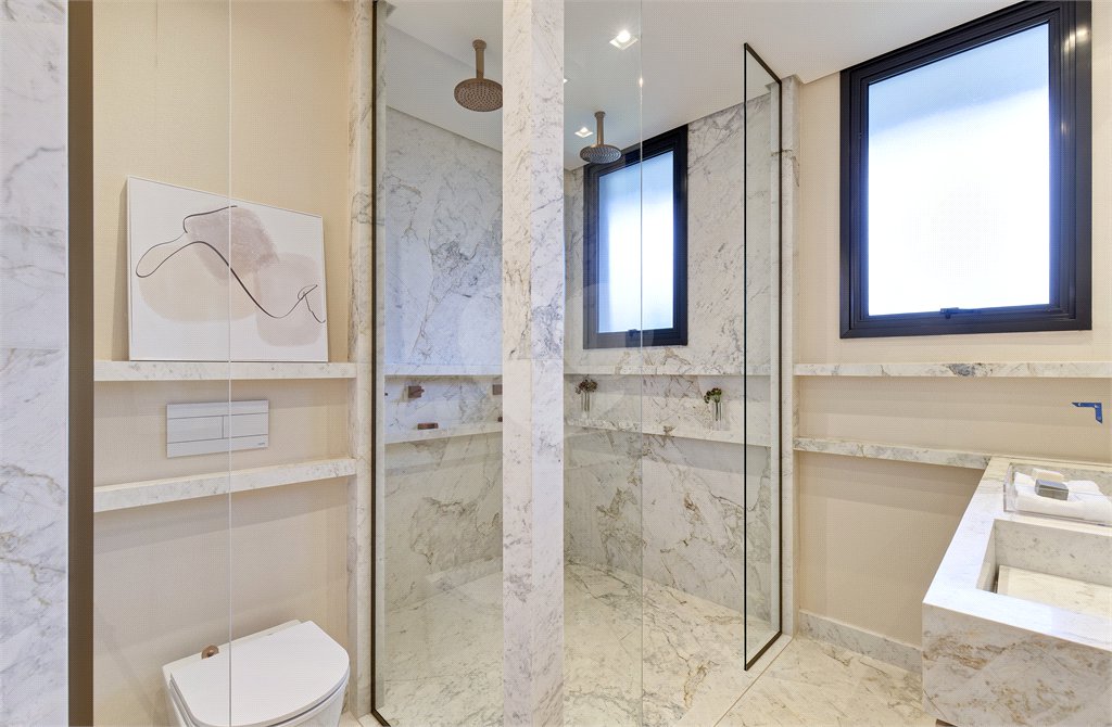 Apartamento à venda com 3 suítes em Panamby, São Paulo, SP