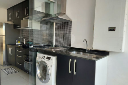 Apartamento à venda com 2 quartos, sendo 1 suíte, em Jardim das Acácias, São Paulo, SP