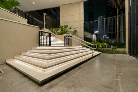Apartamento à venda com 4 suítes em Real Parque, São Paulo, SP