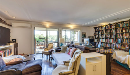Apartamento à venda com 2 suítes em Alto da Boa Vista, São Paulo, SP