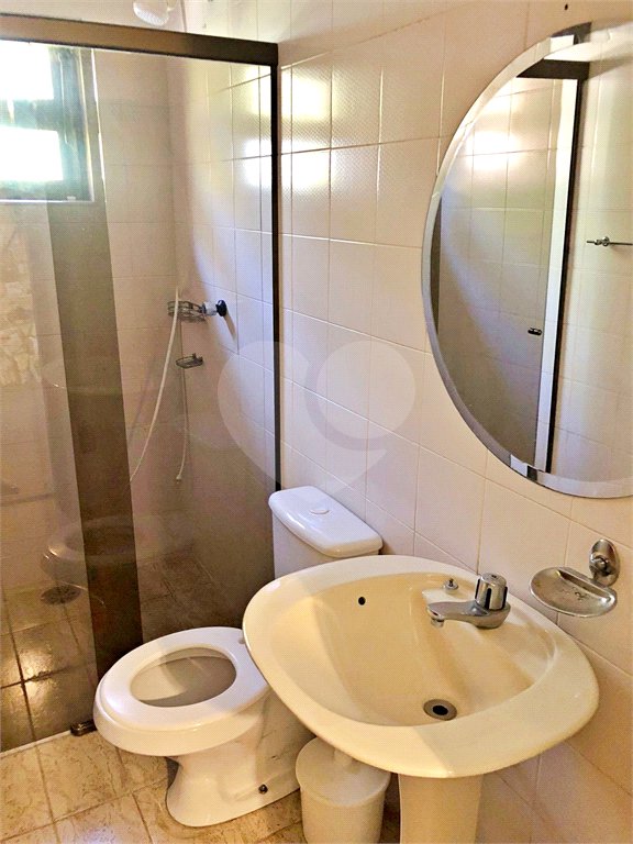 Casa à venda com 4 quartos, sendo 2 suítes, no condomínio Estância Marambaia, Vinhedo - SP