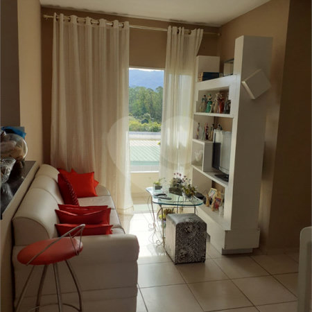 Apartamento à venda com 3 quartos, sendo 1 suíte,  em Vila Mogilar, Mogi das Cruzes, SP