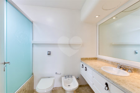 Apartamento à venda com 4 suítes em Alto da Boa Vista, São Paulo, SP