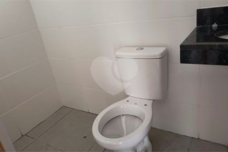 Apartamento à venda com 2 quartos, sendo 1 suíte, em Parada Inglesa, São Paulo, SP