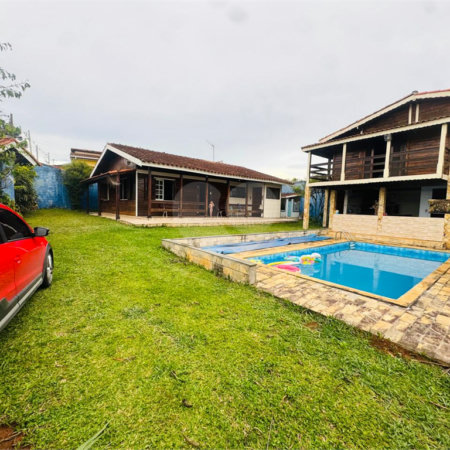 Chácara à venda com 6 quartos, sendo 2 suítes, em Jardim Dora, Suzano, SP