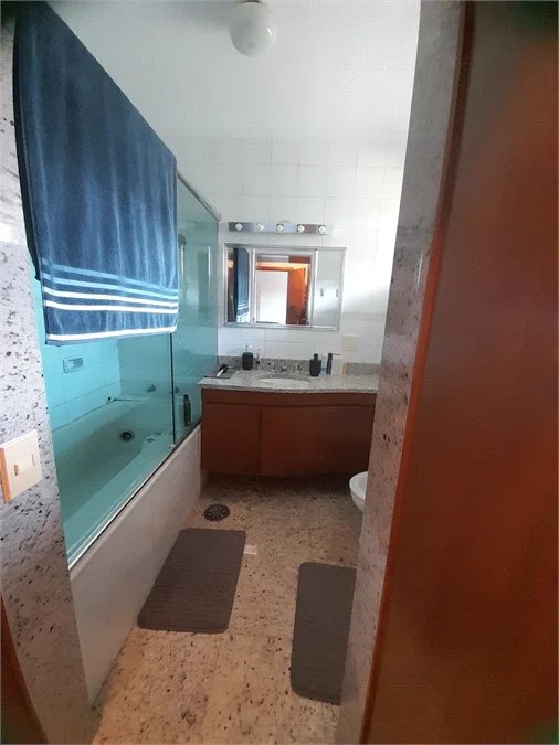 Casa para alugar com 3 quartos, sendo 1 suíte,  em Vila Sônia, São Paulo, SP