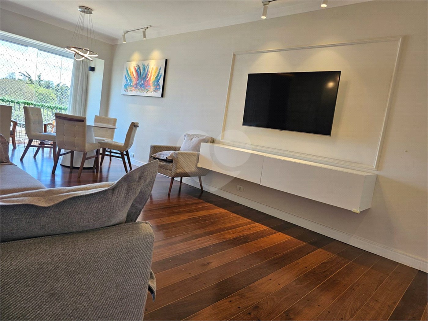 Apartamento à venda com 3 quartos, sendo 1 suíte, em Santo Amaro, São Paulo, SP