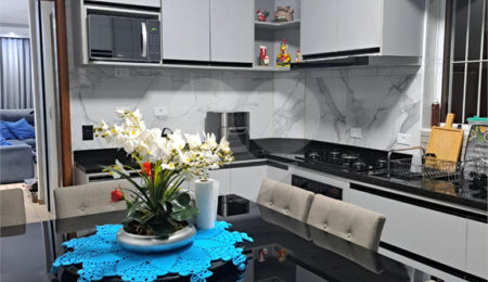 Sobrado à venda com 2 quartos em Jaraguá, São Paulo, SP