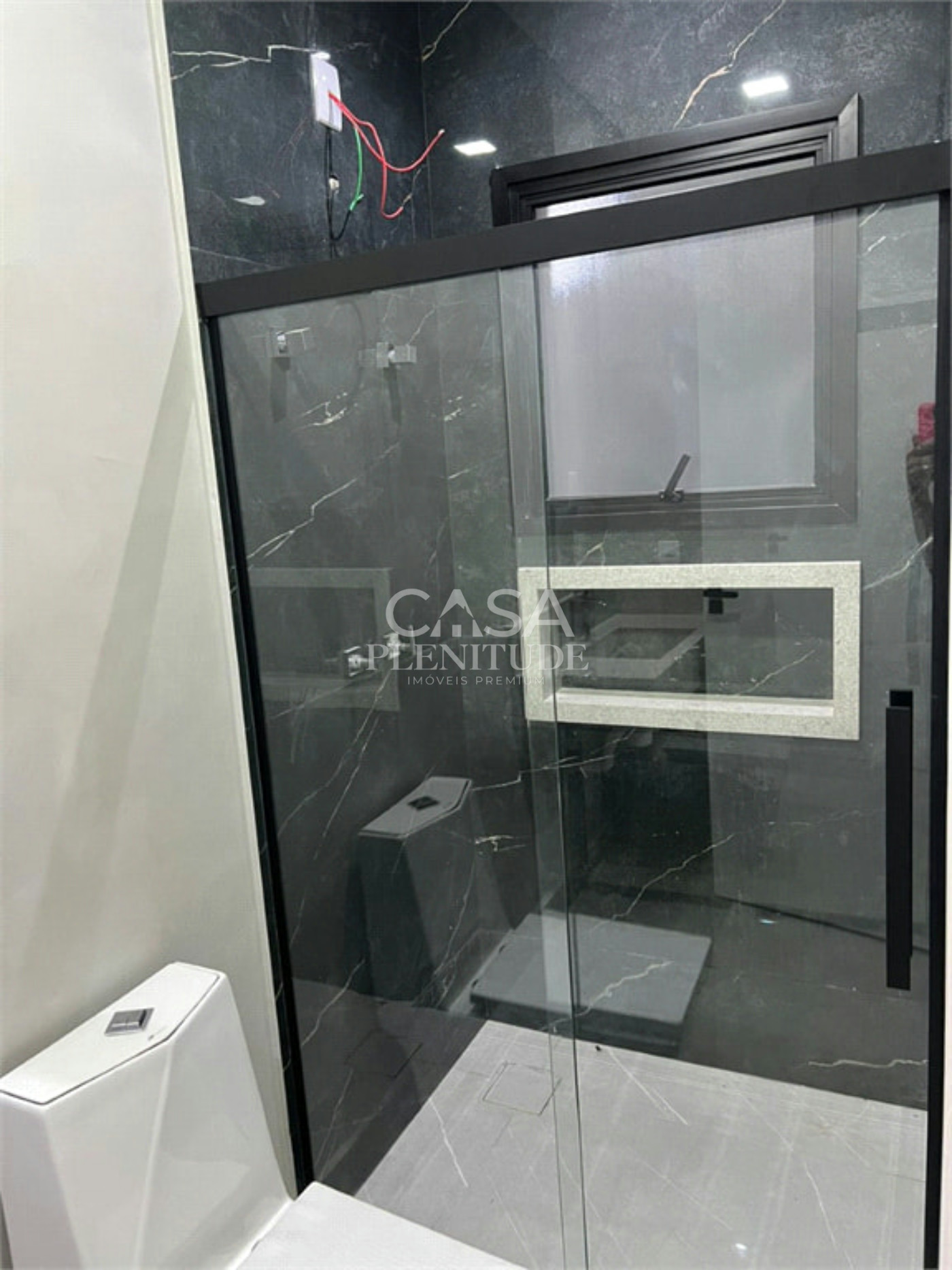 Casa em condomínio à venda com 3 quartos, sendo 2 suítes,  em Jardim Villagio Milano, Sorocaba, SP