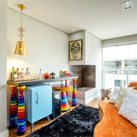 Apartamento à venda ou para alugar com 2 quartos, sendo 1 suíte, em Vila Olímpia, São Paulo, SP