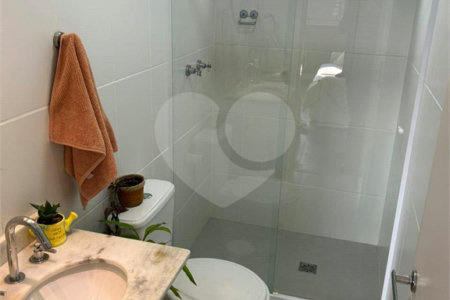Apartamento à venda com 4 quartos, sendo 1 suíte,  em Jardim Armênia, Mogi das Cruzes, SP