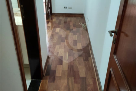 Casa à venda com 3 suítes em Parque Jabaquara, São Paulo, SP