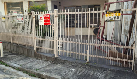 Casa à venda com 2 quartos, sendo 1 suíte,  em Vila Galvão, Guarulhos, SP