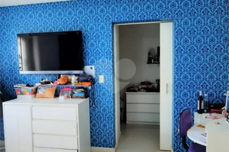 Casa à venda com 5 quartos, sendo 4 suítes, em Água Fria, São Paulo, SP