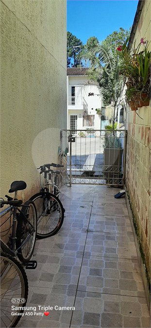Casa à venda com 2 quartos no condomínio Res Santorini, Cotia - SP