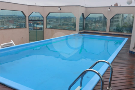 Apartamento à venda com 3 quartos, sendo 1 suíte,  no Centro, Suzano, SP