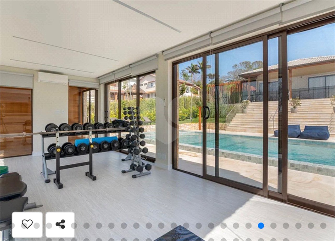 Casa à venda com 7 suítes no condomínio Clube de Campo Valinhos, Valinhos - SP