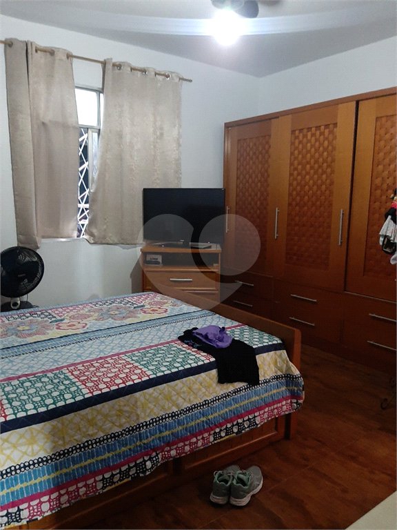 Casa à venda com 4 quartos, sendo 1 suíte, em Senador Camará, Rio de Janeiro, RJ