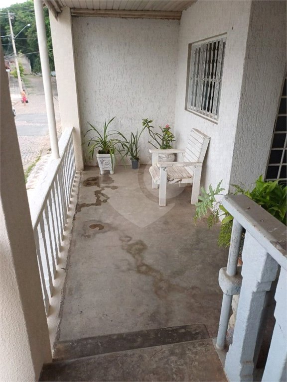 Casa à venda com 4 quartos em Estação, São Roque, SP