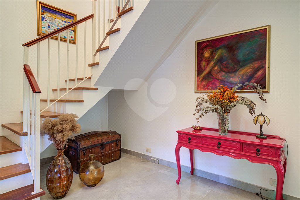 Casa à venda com 3 suítes em Chácara Monte Alegre, São Paulo, SP