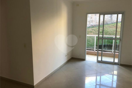 Apartamento para alugar com 3 quartos, sendo 1 suíte, em Pinheirinho, Vinhedo, SP