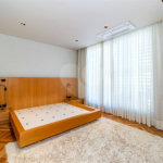 Casa à venda ou para alugar com 2 suítes no condomínio Praça Gabriel, São Paulo - SP