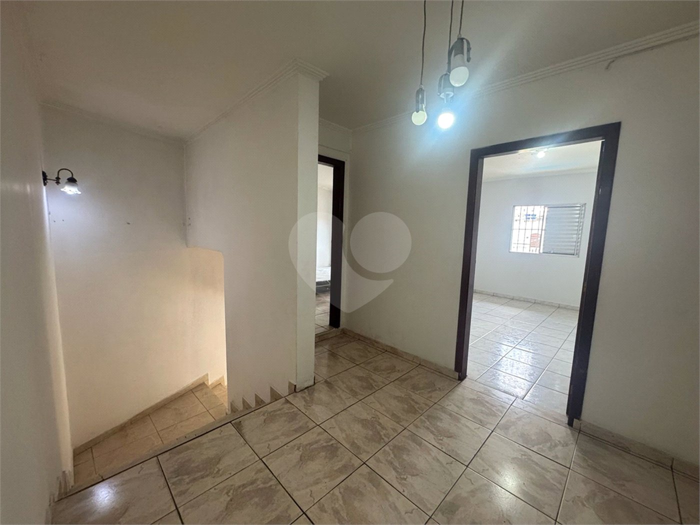 Casa à venda com 4 quartos, sendo 2 suítes, em Jardim Bela Vista, Guarulhos, SP