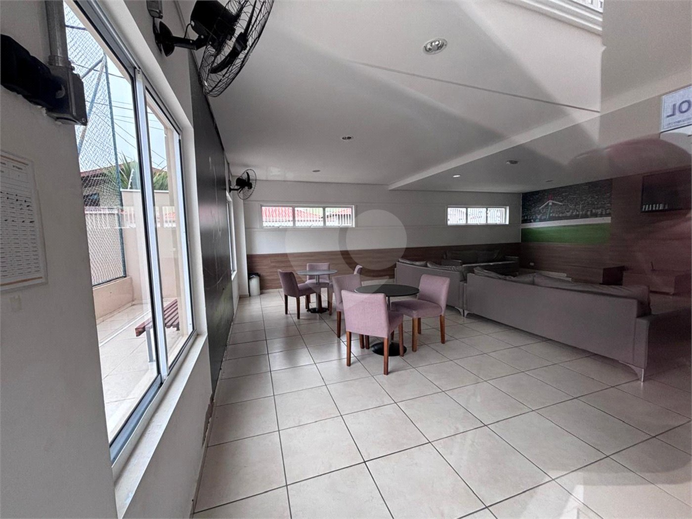 Apartamento à venda com 3 quartos, sendo 1 suíte,  em Parque Três Meninos, Sorocaba, SP