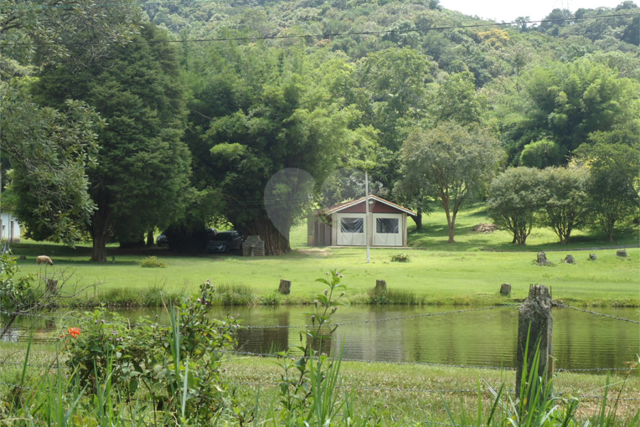 Casa à venda ou para alugar no condomínio Cinco Lagos, Mairiporã - SP