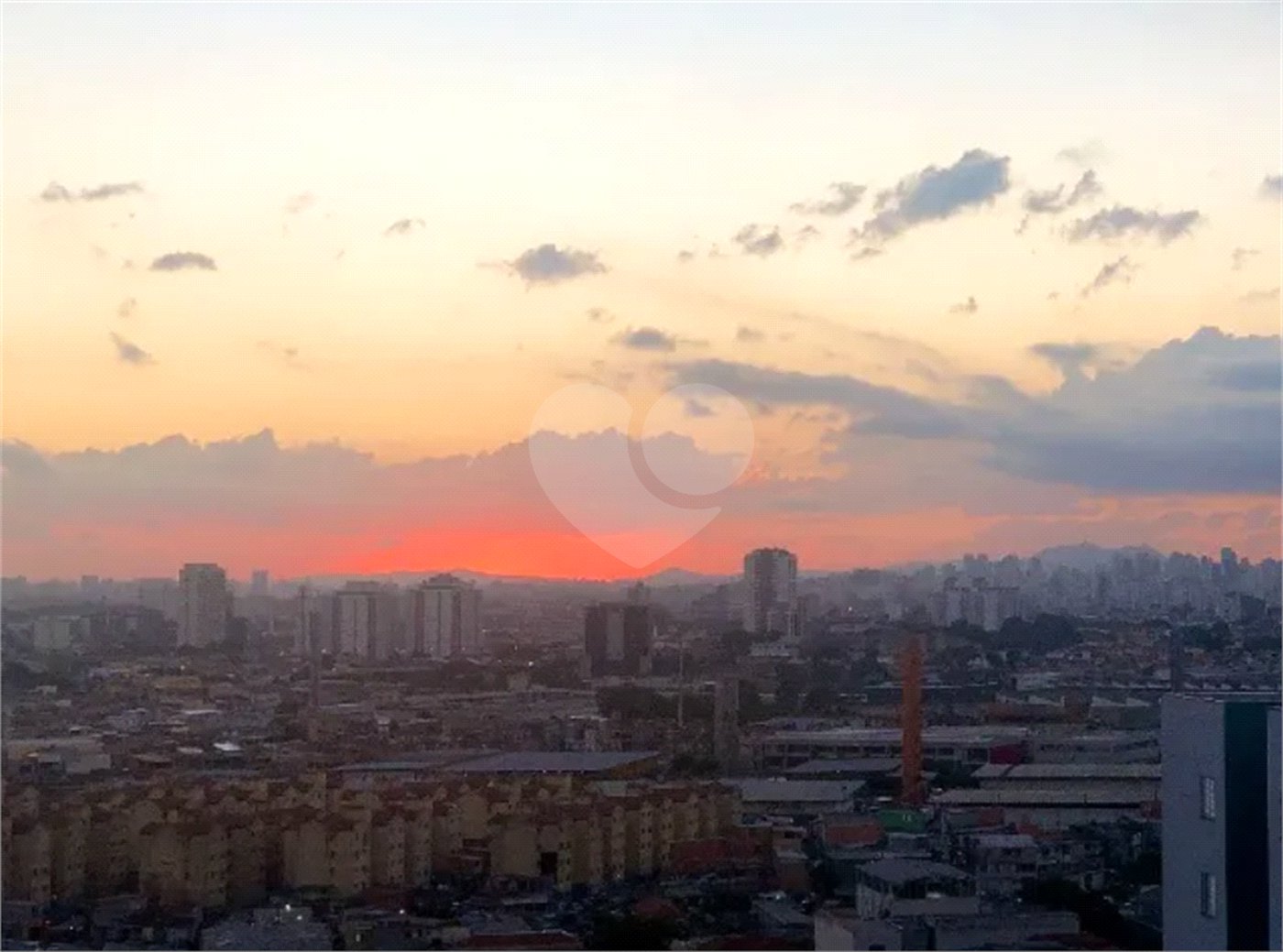 Apartamento à venda com 3 quartos, sendo 1 suíte, em Parque Novo Mundo, São Paulo, SP