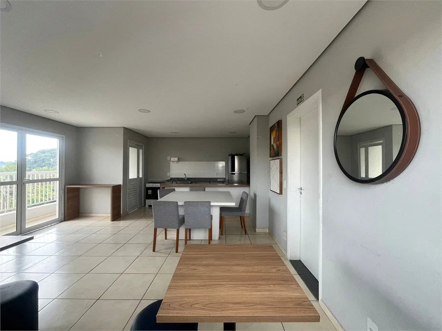 Apartamento à venda com 2 quartos, sendo 1 suíte, em Cidade dos Bandeirantes, São Paulo, SP