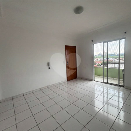 Apartamento à venda com 2 quartos, sendo 1 suíte, em Jardim Saira, Sorocaba, SP