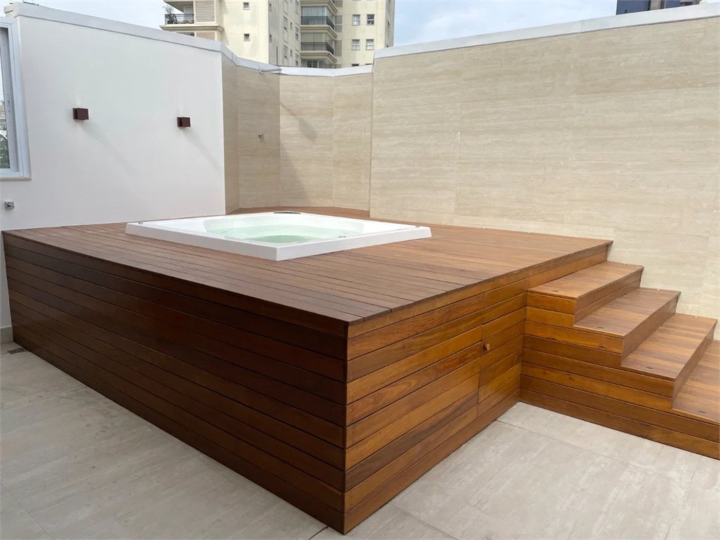 Apartamento à venda com 4 suítes em Vila Suzana, São Paulo, SP