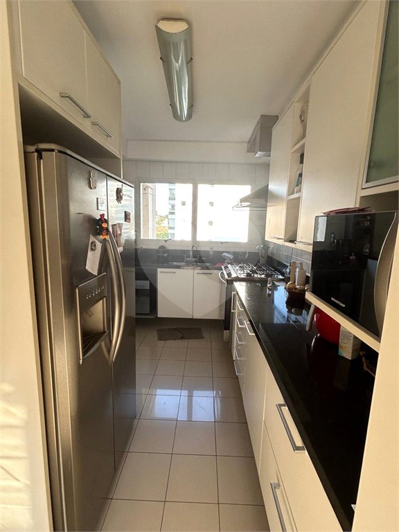 Apartamento à venda com 3 suítes em Indianópolis, São Paulo, SP