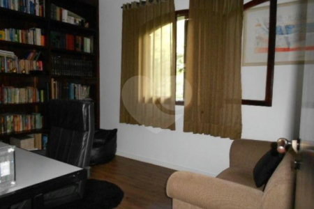 Sobrado à venda com 5 suítes em Morumbi, São Paulo, SP