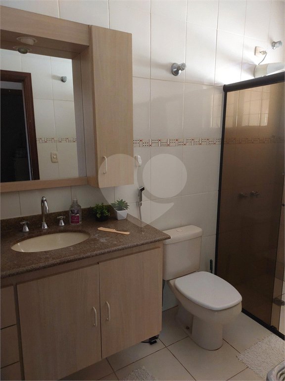Casa Térrea à venda com 4 quartos, sendo 2 suítes,  em Vila Esperia ou Giglio, Atibaia, SP