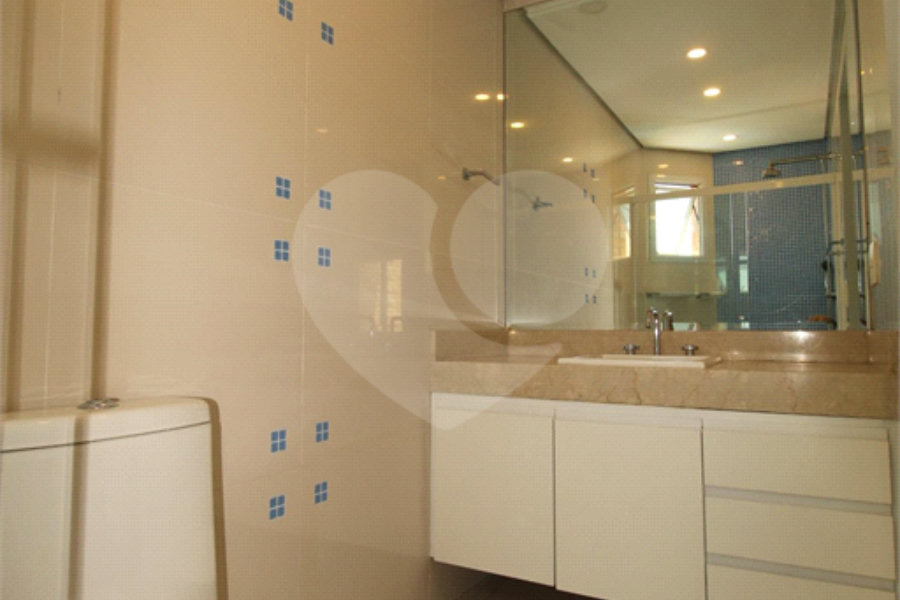 Apartamento à venda com 4 suítes em Santana, São Paulo, SP