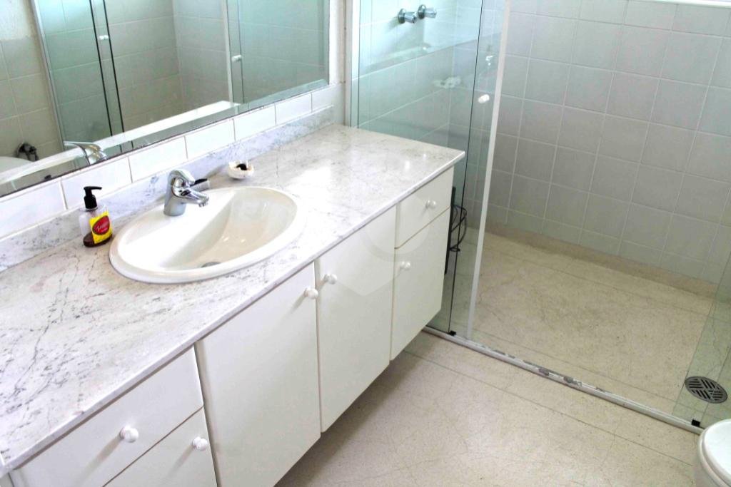 Casa à venda com 3 quartos, sendo 1 suíte, em Guarapiranga, São Paulo, SP