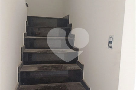 Sobrado à venda com 3 suítes em Vila Gustavo, São Paulo, SP