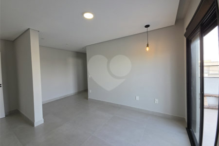 Casa à venda com 3 suítes no condomínio Helena Maria, Sorocaba - SP