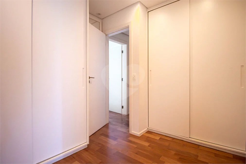 Apartamento à venda com 3 suítes em Brooklin, São Paulo, SP