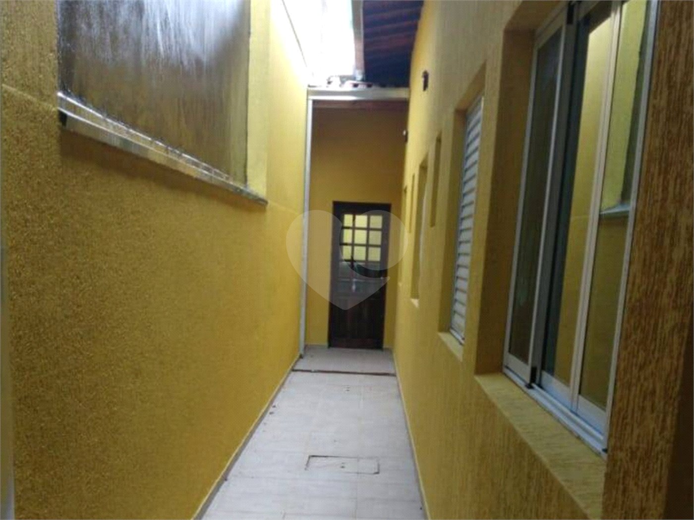 Casa à venda com 3 quartos, sendo 1 suíte, em Jardim dos Ipês, Suzano, SP
