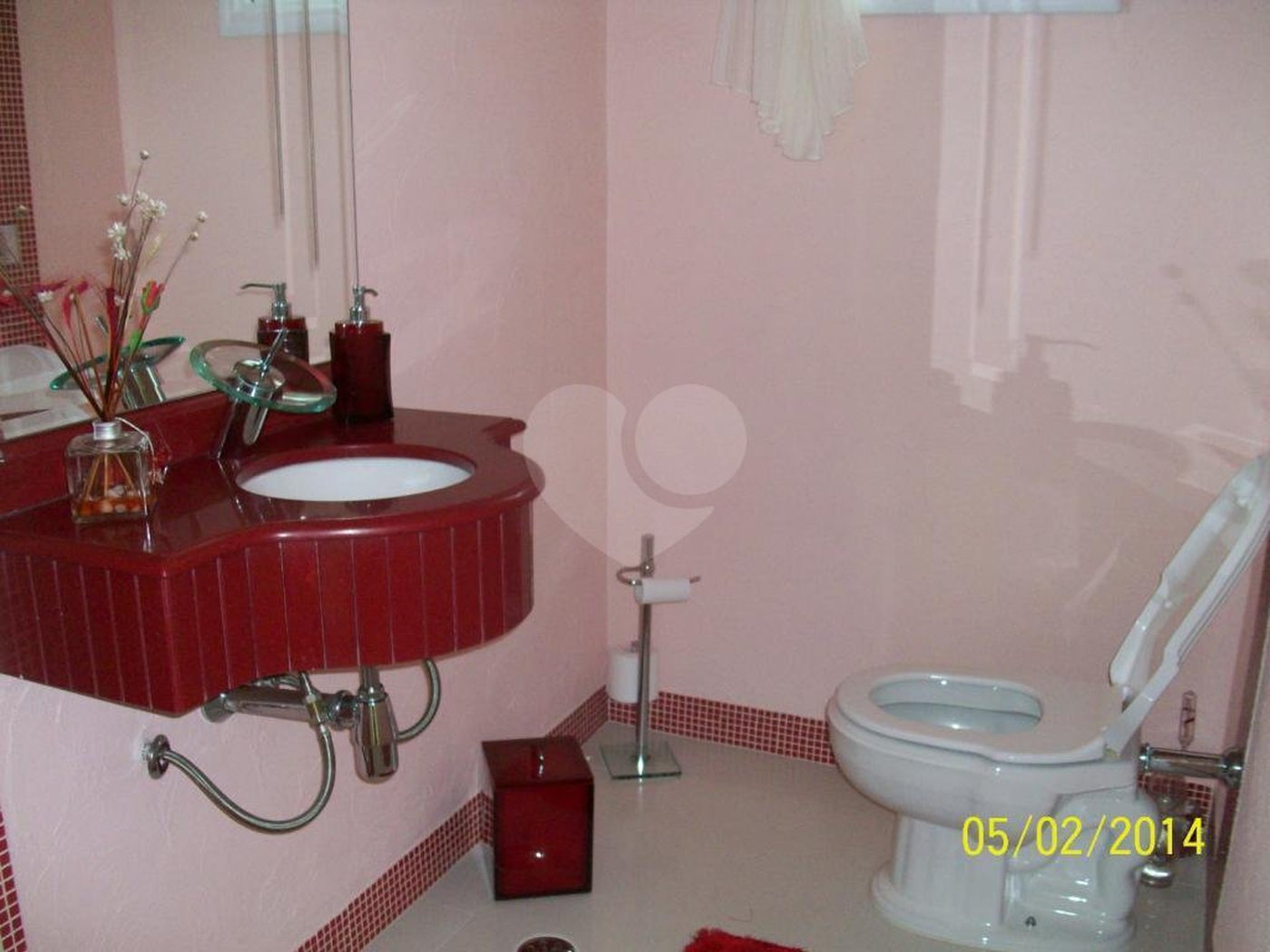 Casa em condomínio à venda com 4 suítes em Horto, São Paulo, SP