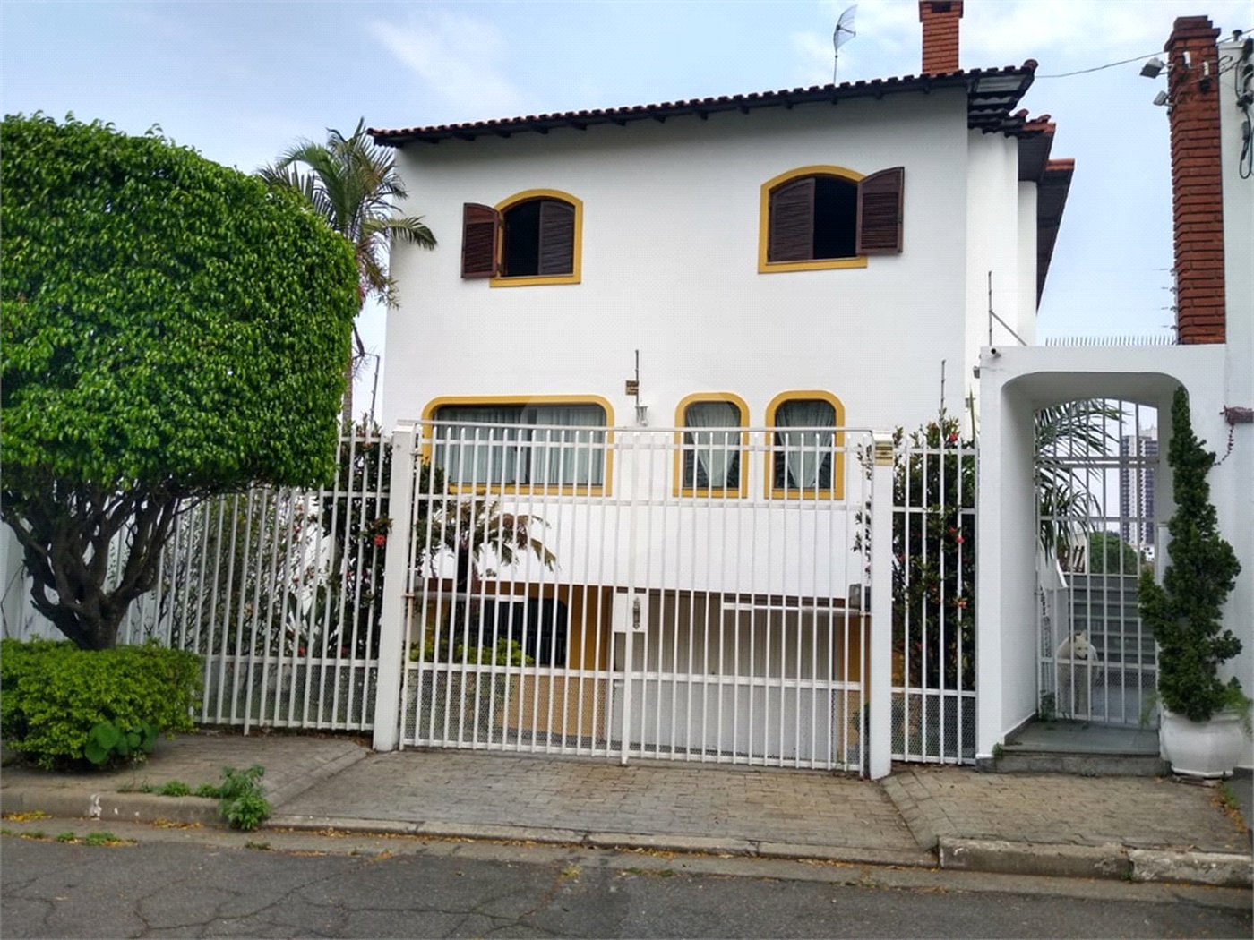Sobrado à venda com 4 quartos, sendo 2 suítes, em Jardim Franca, São Paulo, SP
