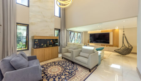 Casa à venda com 3 suítes no condomínio Reserva 8, São Paulo - SP