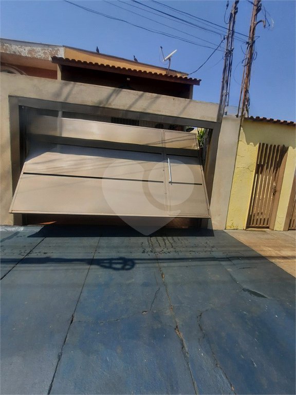 Casa à venda com 3 quartos, sendo 1 suíte, em Jardim Antártica, Ribeirão Preto, SP